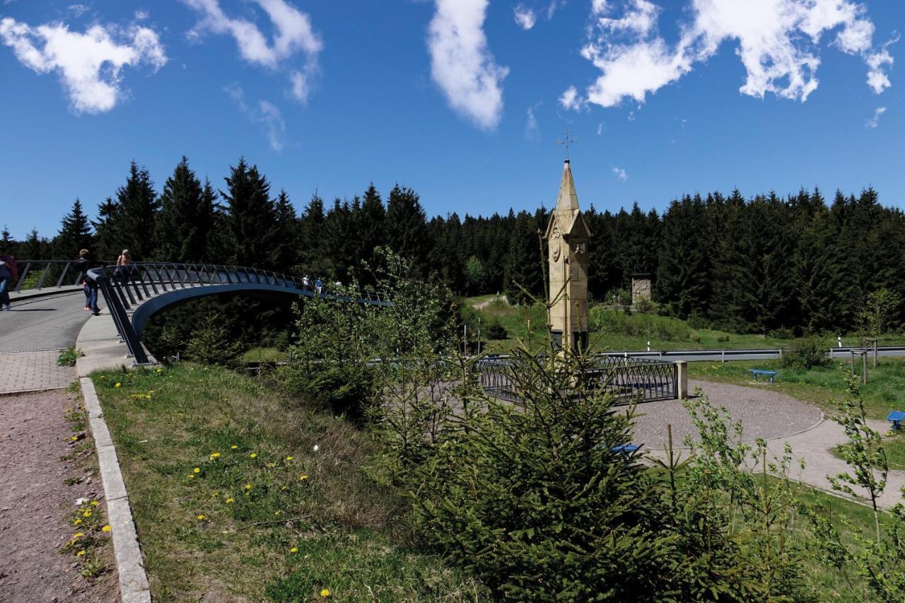 Pension Haus Saarland Oberhof  Bagian luar foto